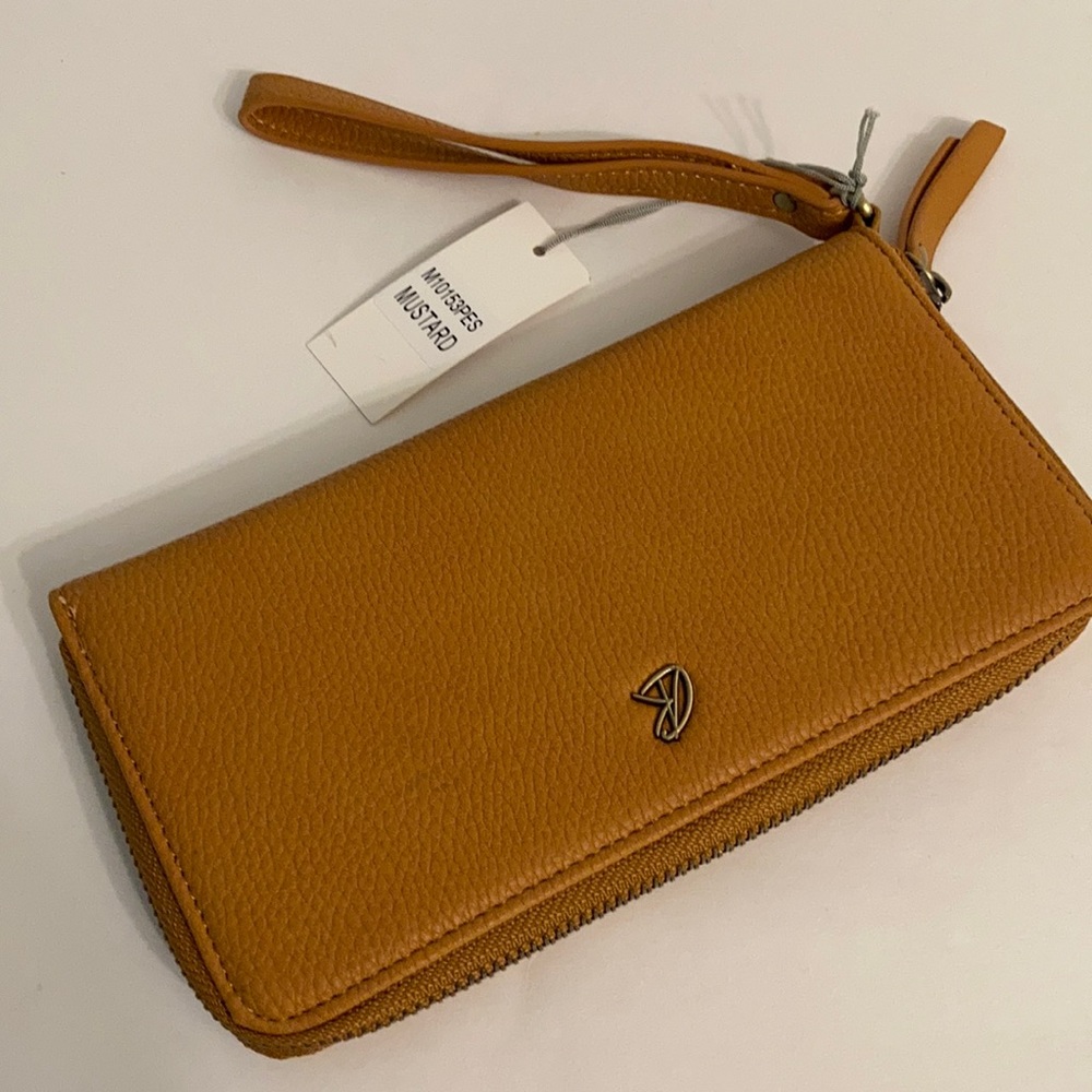 NWT Kate & Alex mustard yellow wristlet wallet